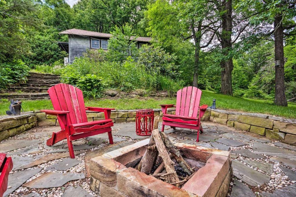 Ginny'S Cabin Spruce Pine Екстериор снимка