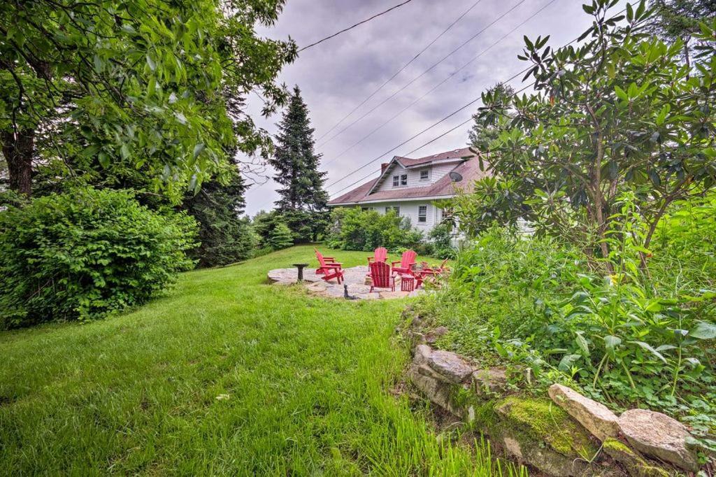 Ginny'S Cabin Spruce Pine Екстериор снимка