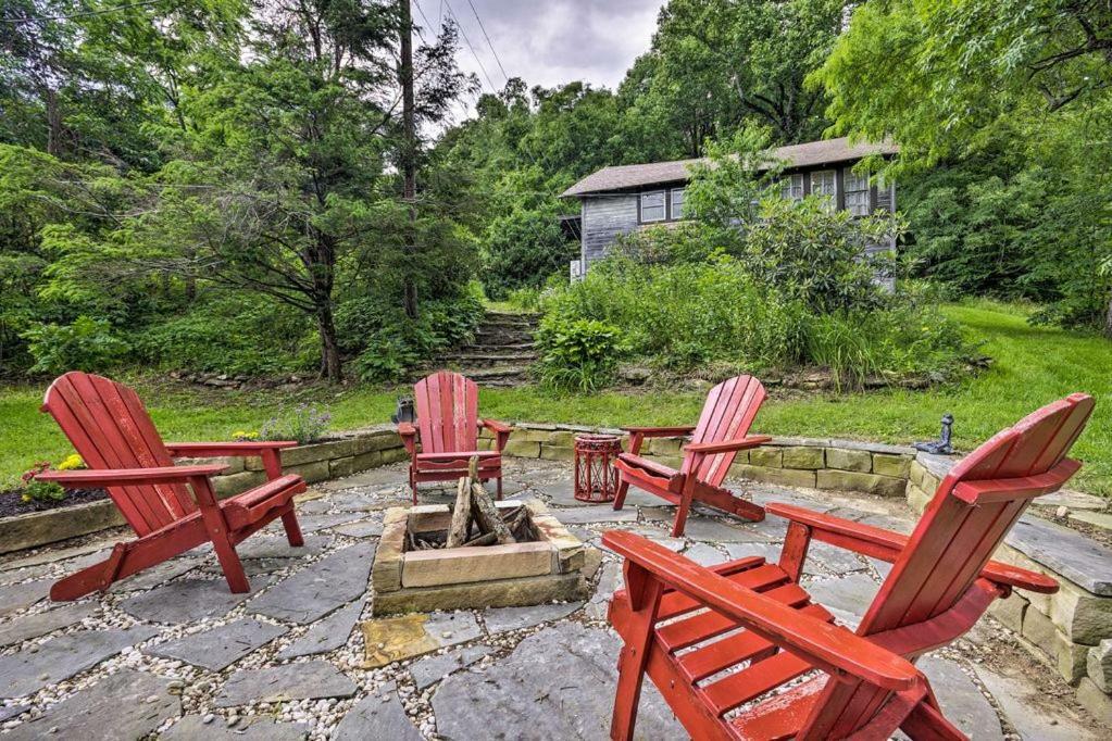 Ginny'S Cabin Spruce Pine Екстериор снимка